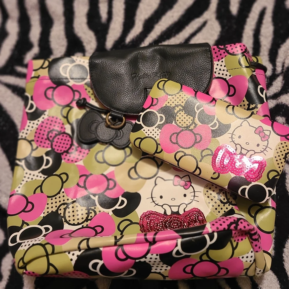 Backpack - Picture 6 of 7